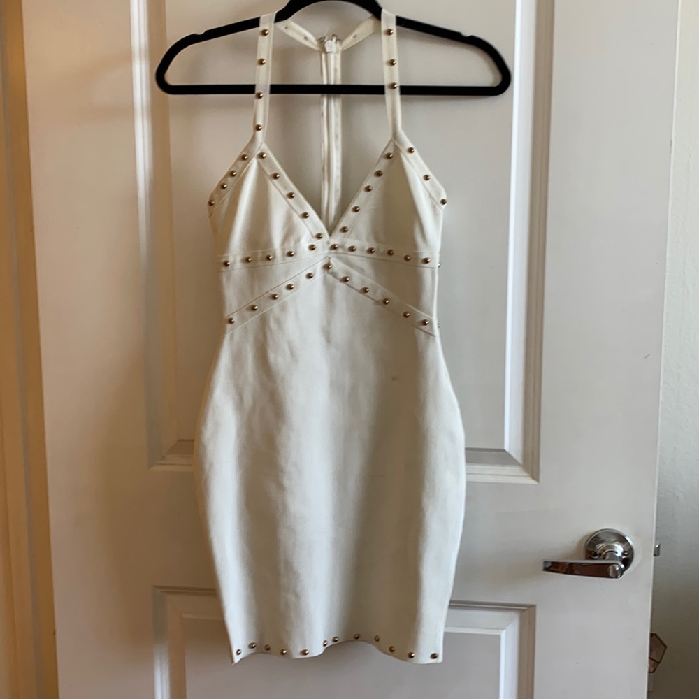 White bodycon dress